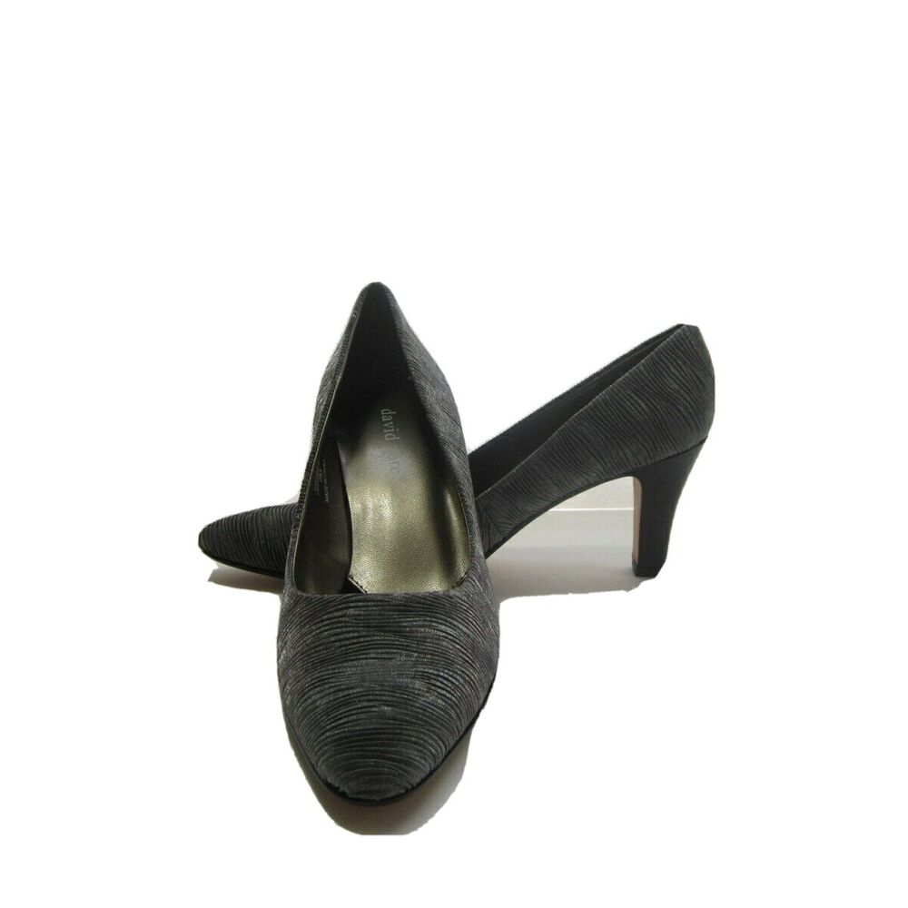 Women's  Size 7M Heels Fabric Upper Leather Sole Grey/Silver David Tate